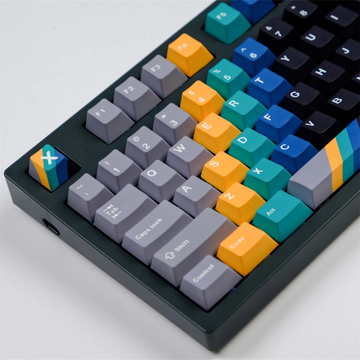 Chroma Cascade - GMK Record 129-Key PBT Keycap Set
