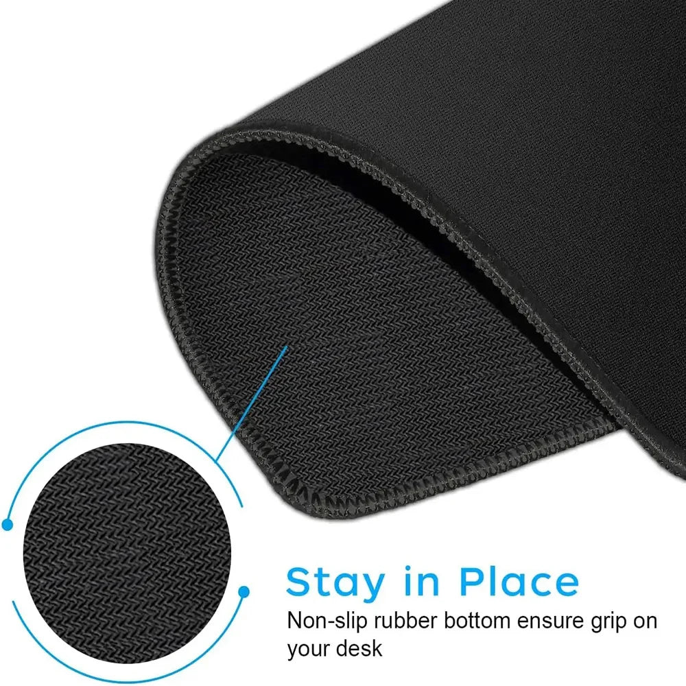 RetroGroove Classic – 70s-Inspired Non-Slip Rubber Mouse Pad for Gaming & Workstations
