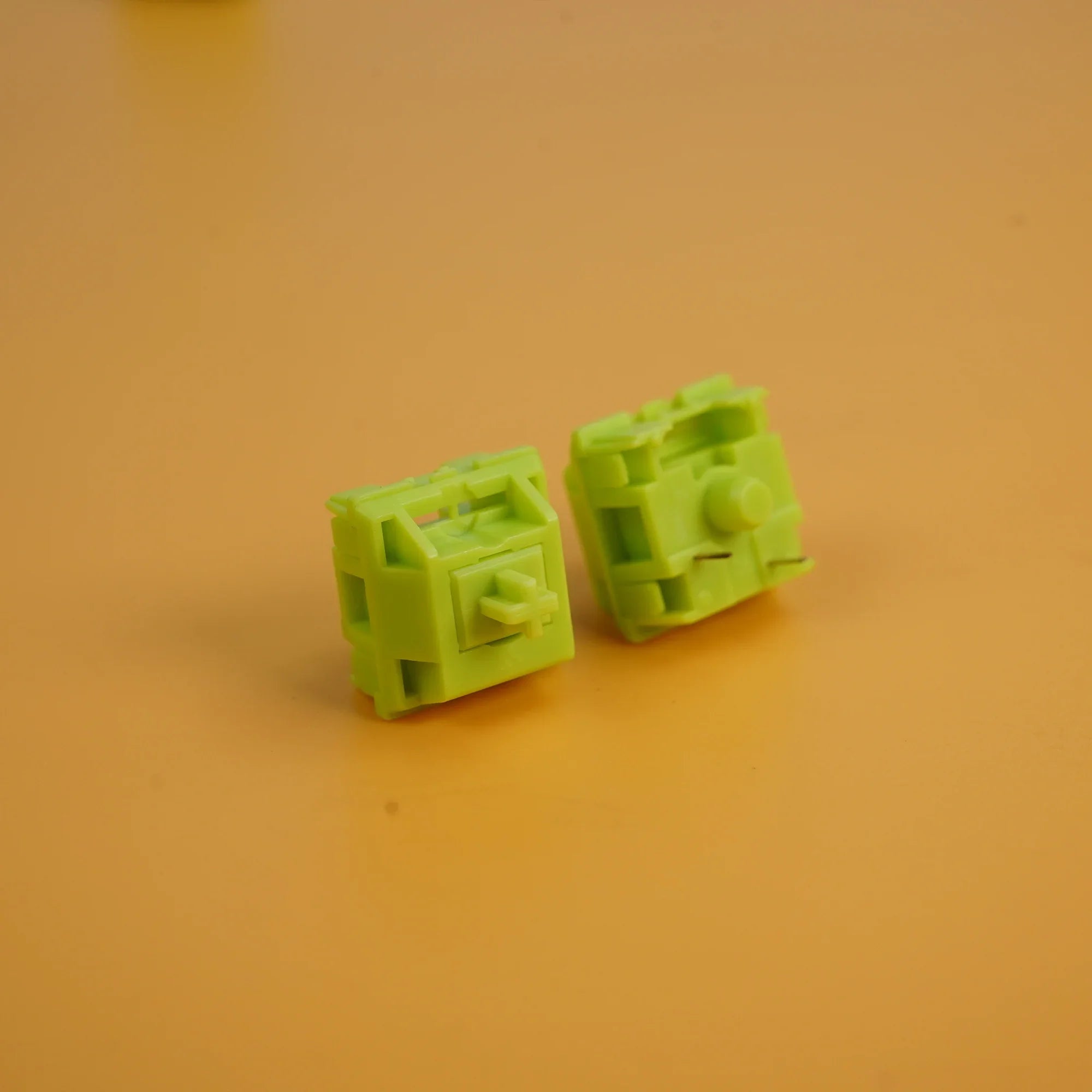 KTT Matcha Tactile Mechanical Keyboard Switches - Pre-Lubed and Gaming-Ready