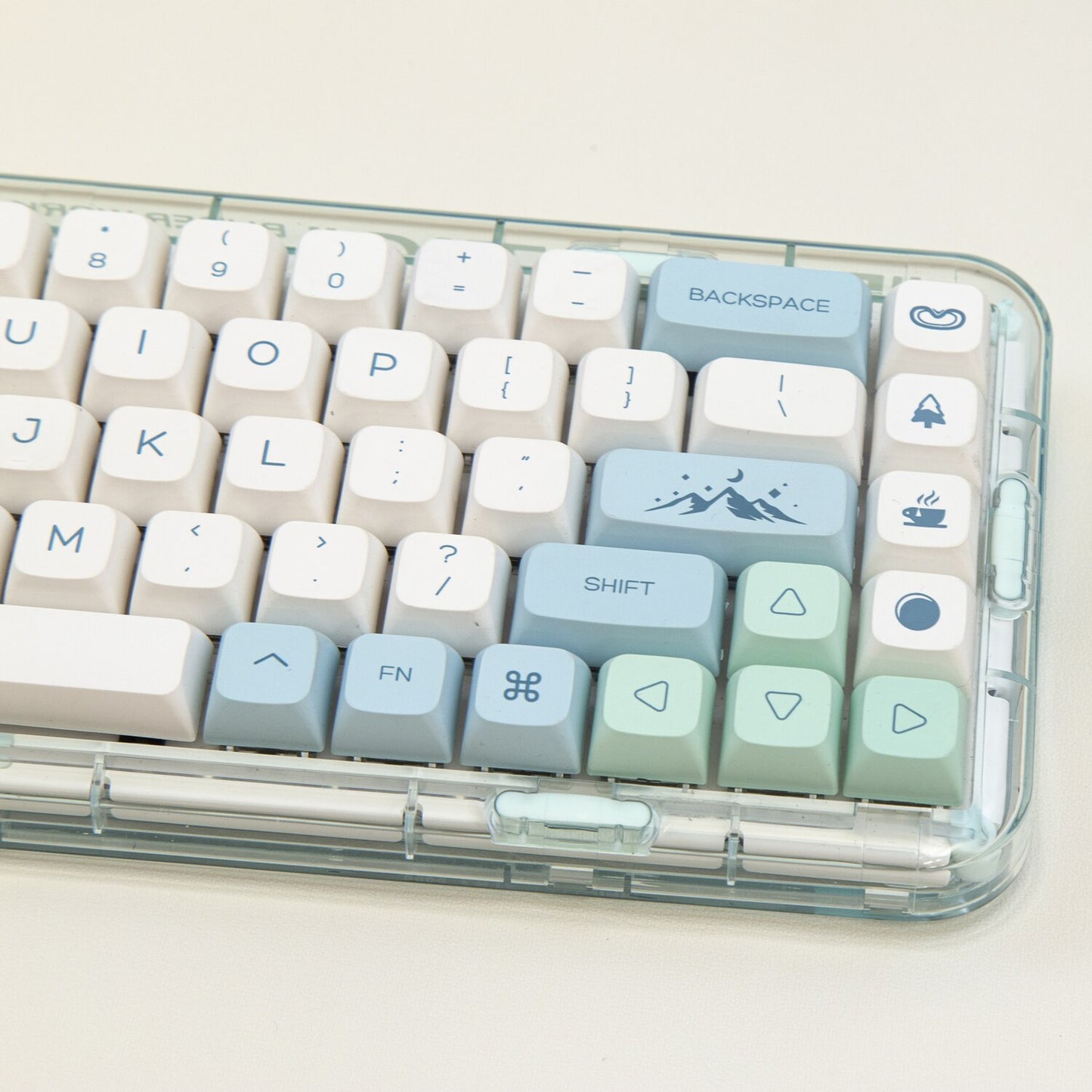 133 Key PBT XDA Profile Keycap Set - Snow Globe