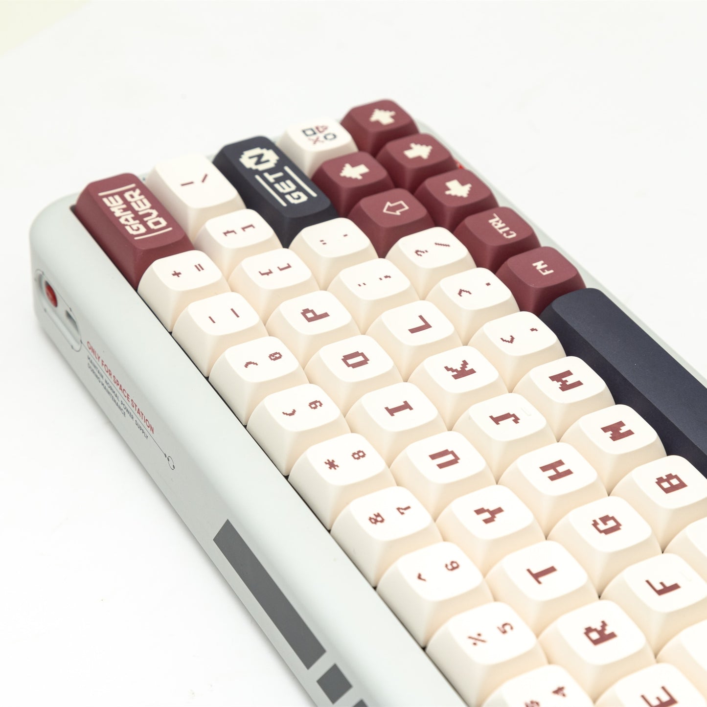 133 Key PBT XDA Profile Keycap Set - Retro Gaming