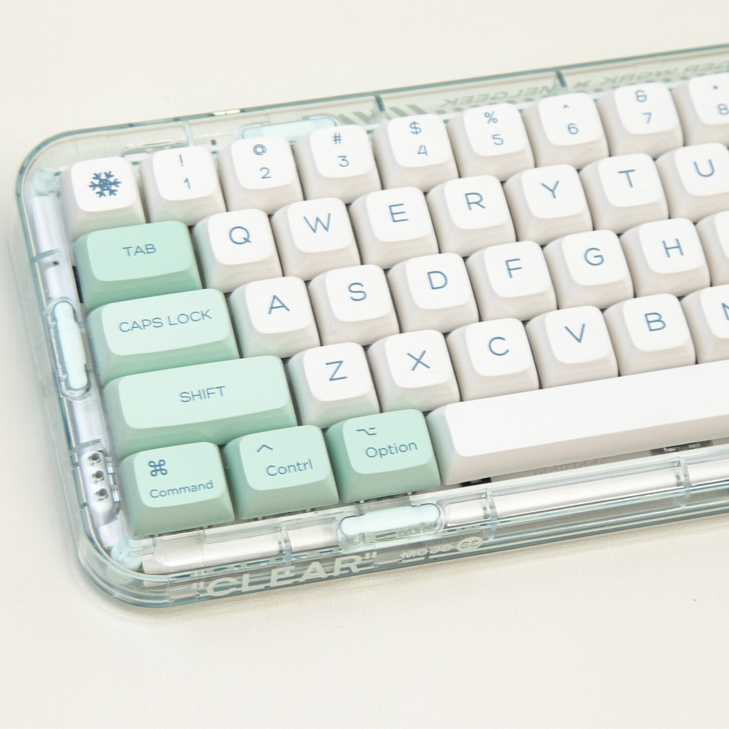 133 Key PBT XDA Profile Keycap Set - Snow Globe