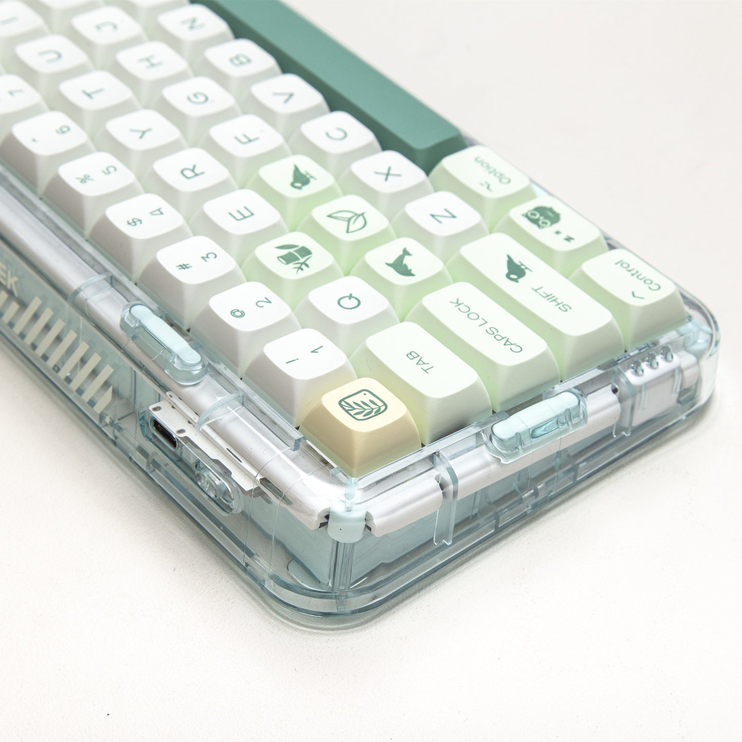 144 Key PBT XDA Profile Keycap Set - Into the Wild
